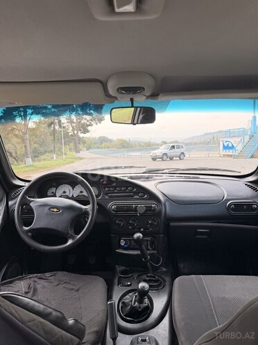 Chevrolet Niva 2007, 181,000 km - 1.7 l - Quba