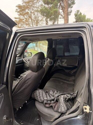 Chevrolet Niva 2007, 181,000 km - 1.7 l - Quba