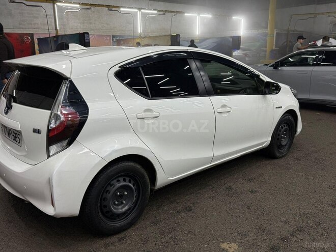 Toyota Aqua 2019, 130,000 km - 1.5 l - Bakı