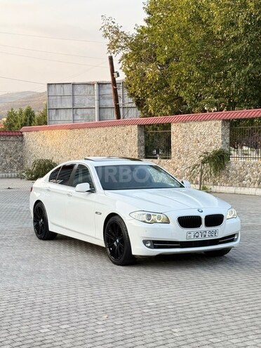 BMW 528 2013, 184,000 km - 2.0 l - Ağsu