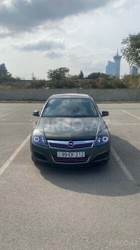 Opel Astra 2009, 236,000 km - 1.4 l - Bakı