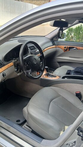 Mercedes E 350 2005, 320,000 km - 3.5 л - Şirvan