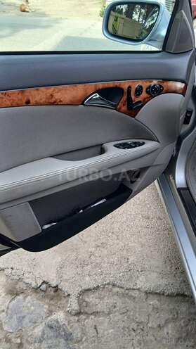 Mercedes E 350 2005, 320,000 km - 3.5 л - Şirvan