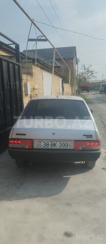 LADA (VAZ) 21099 2000, 250,000 km - 1.5 l - Qusar