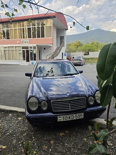 Mercedes E 200 1997, 341,299 km - 2.0 l - Balakən