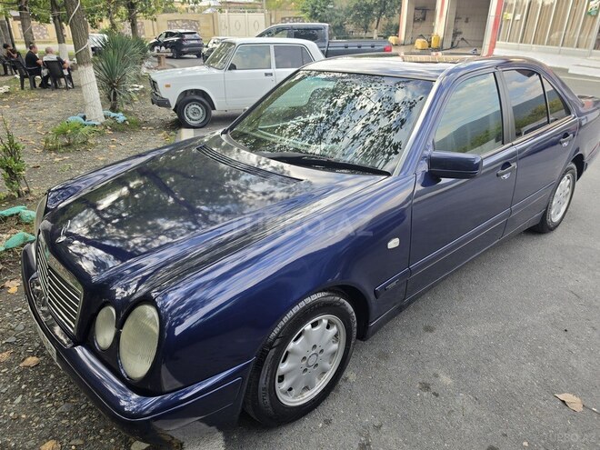 Mercedes E 200 1997, 341,299 km - 2.0 l - Balakən