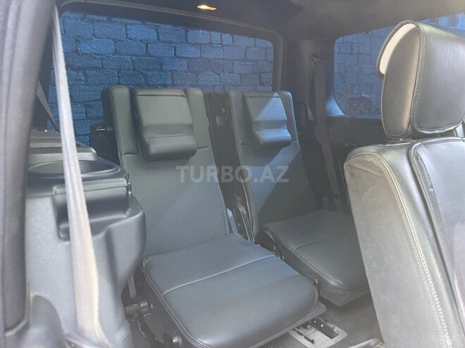 Land Rover Discovery 2009, 380,000 km - 3.0 l - Bakı