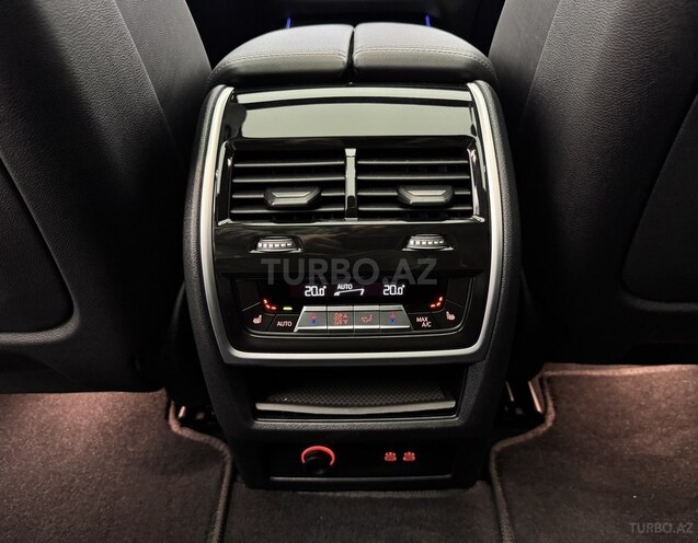 BMW X7 2023, 90,900 km - 3.0 l - Bakı