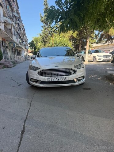 Ford Fusion (North America) 2017, 260,000 km - 1.5 л - Bakı