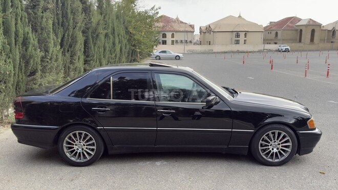 Mercedes C 230 1998, 300,000 km - 2.3 л - Bakı