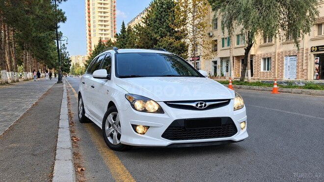 Hyundai i30 2011, 290,120 km - 1.6 л - Bakı