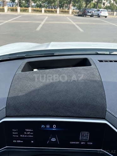 ZEEKR 001 2022, 14,300 km - 0.0 l - Sumqayıt