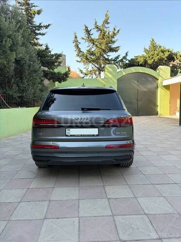 Audi Q7 2021, 84,000 km - 3.0 l - Bakı