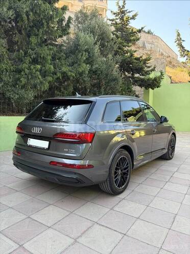 Audi Q7 2021, 84,000 km - 3.0 l - Bakı
