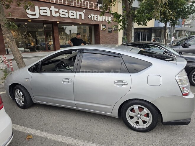 Toyota Prius 2008, 300,000 km - 1.5 l - Bakı