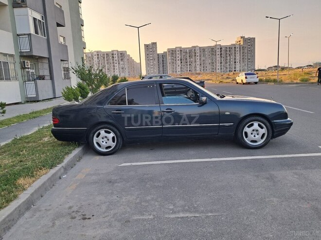 Mercedes E 230 1997, 447,569 km - 2.3 l - Bakı