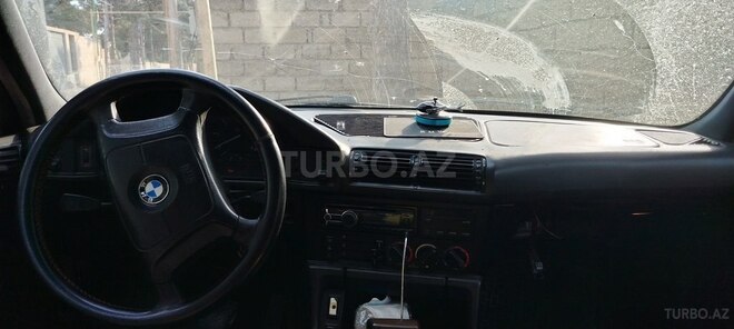 BMW 525 1995, 680,000 km - 2.5 l - Bakı