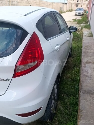 Ford Fiesta 2012, 157,000 km - 1.4 л - Bakı