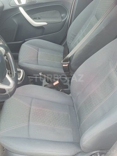 Ford Fiesta 2012, 157,000 km - 1.4 л - Bakı