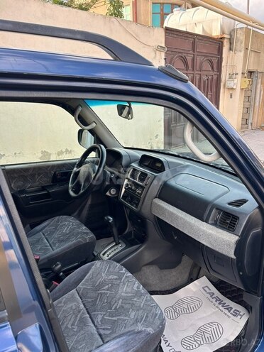 Mitsubishi Pajero io 1999, 450,000 km - 1.8 l - Bakı
