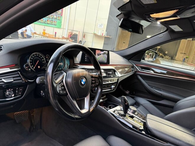 BMW 530 2018, 155,000 km - 2.0 л - Bakı