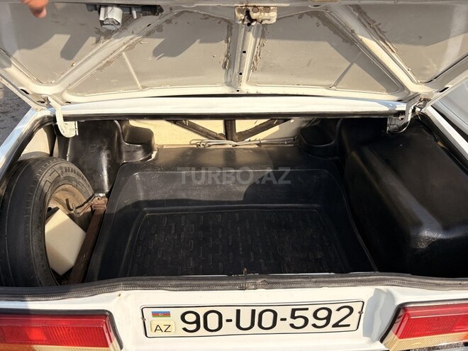 LADA (VAZ) 2107 2010, 127,000 km - 1.6 л - Bakı