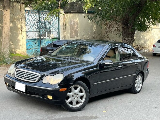 Mercedes C 240 2001, 235,000 km - 2.6 l - Bakı