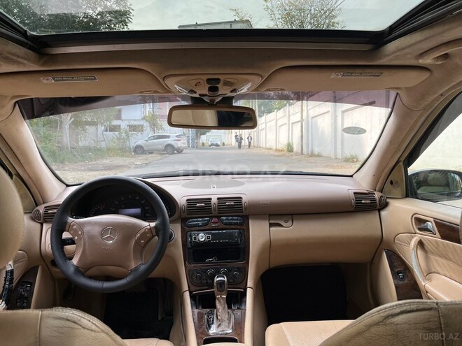 Mercedes C 240 2001, 235,000 km - 2.6 l - Bakı