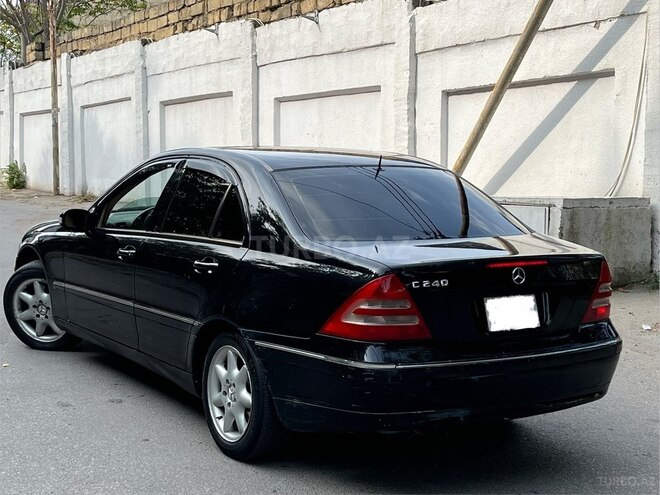 Mercedes C 240 2001, 235,000 km - 2.6 l - Bakı