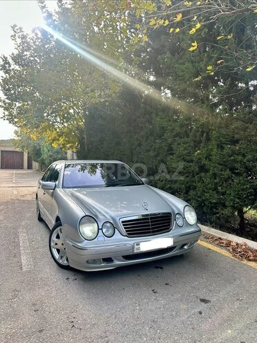 Mercedes E 220 2000, 458,000 km - 2.2 l - Bakı