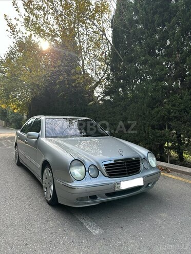 Mercedes E 220 2000, 458,000 km - 2.2 l - Bakı
