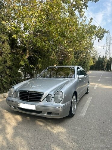 Mercedes E 220 2000, 458,000 km - 2.2 l - Bakı
