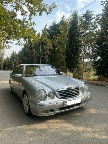 Mercedes E 220 2000, 458,000 km - 2.2 l - Bakı