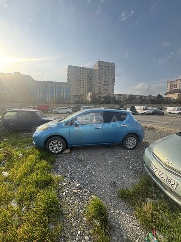 Nissan Leaf 2011, 258,140 km - 0.0 l - Bakı