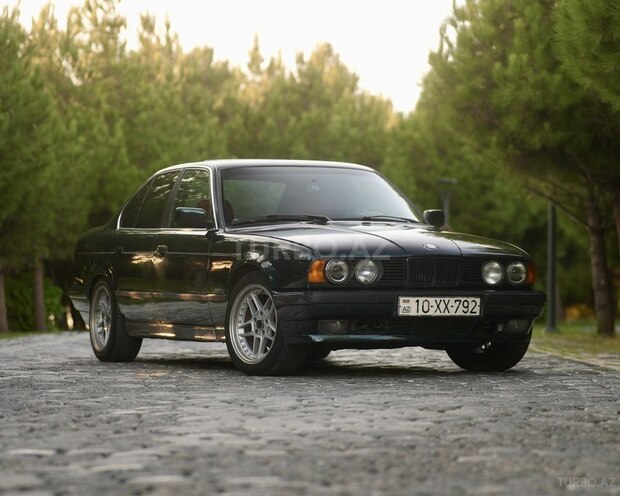 BMW 525 1993, 427,000 km - 2.5 л - Bakı