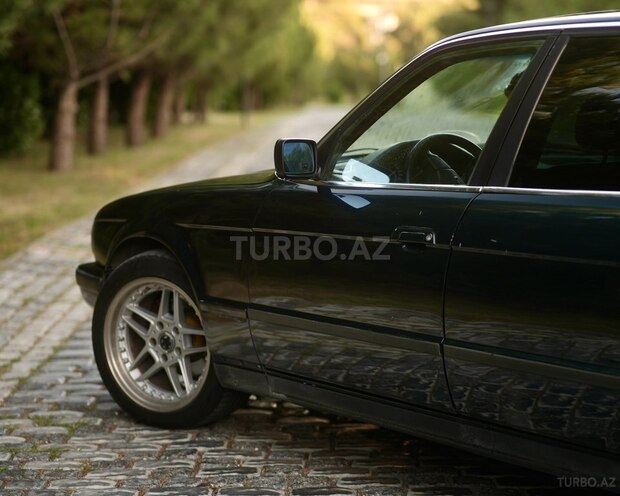 BMW 525 1993, 427,000 km - 2.5 л - Bakı