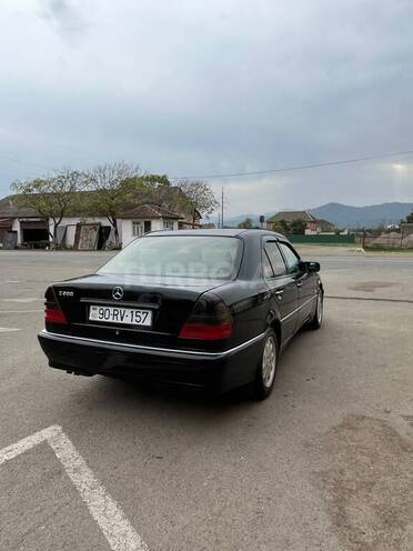 Mercedes C 200 2000, 342,608 km - 2.0 л - Lənkəran
