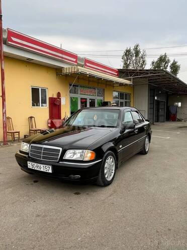 Mercedes C 200 2000, 342,608 km - 2.0 л - Lənkəran