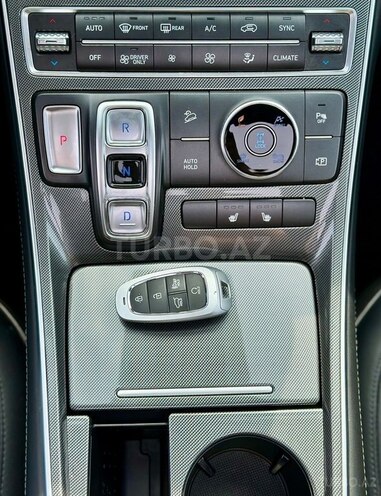 Hyundai Santa Fe 2022, 75,000 km - 1.6 l - Bakı