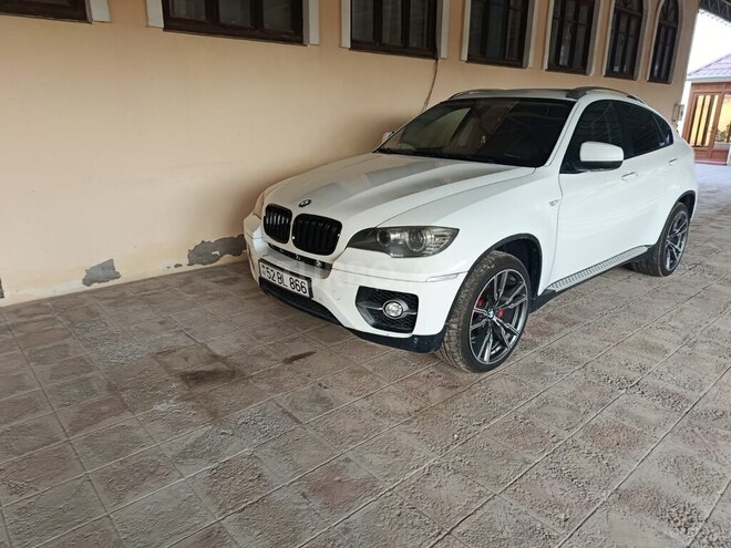 BMW X6 2011, 120,000 km - 3.0 л - Salyan