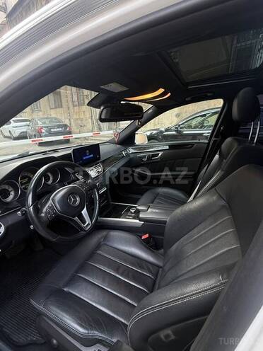 Mercedes E 220 2015, 195,000 km - 2.1 л - Bakı