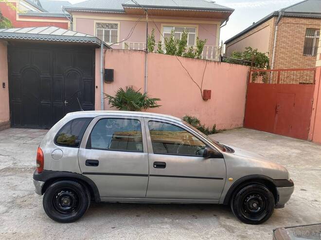 Opel Corsa 1997, 326,000 km - 1.4 l - Bakı