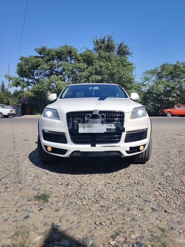 Audi Q7 2008, 274,553 km - 4.2 l - Cəlilabad