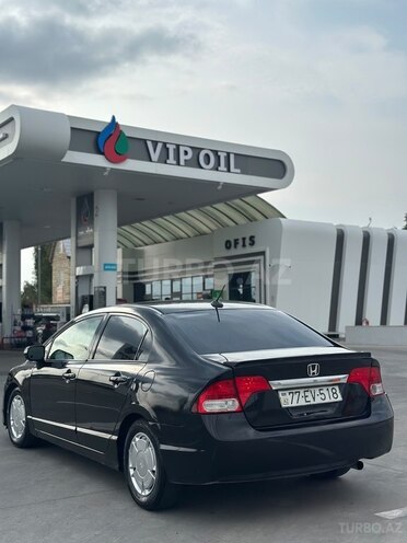Honda Civic 2009, 424,000 km - 1.3 l - Xaçmaz