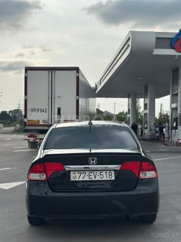 Honda Civic 2009, 424,000 km - 1.3 l - Xaçmaz