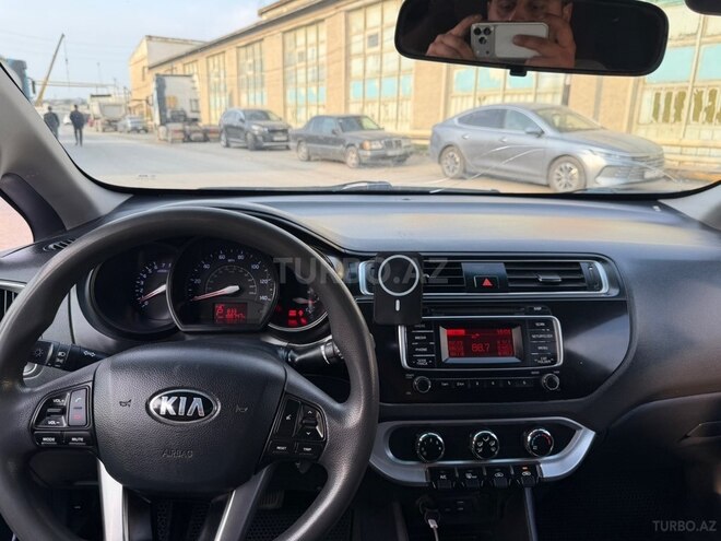 Kia Rio 2016, 180,000 km - 1.6 l - Bakı