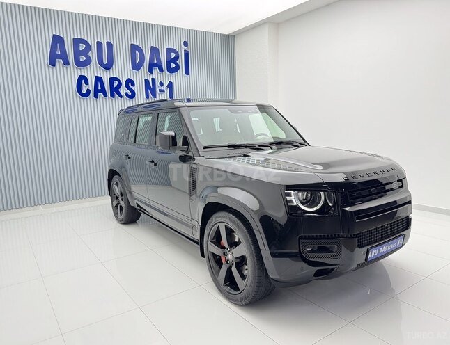 Land Rover Defender 2023, 42,600 km - 3.0 l - Bakı