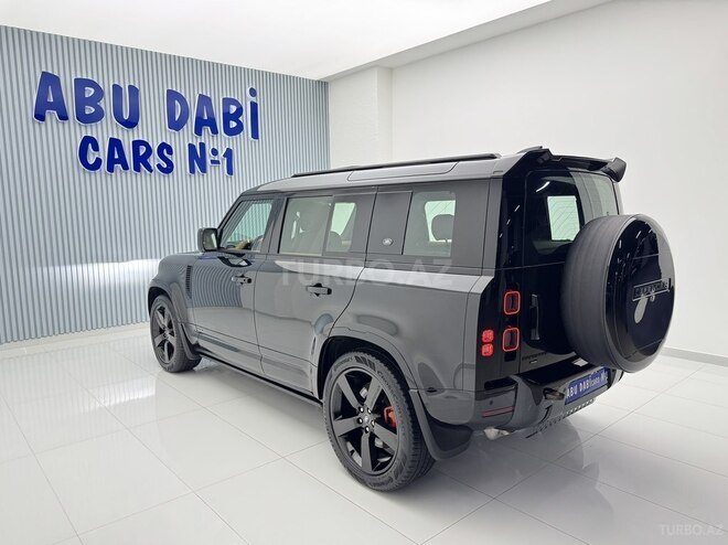 Land Rover Defender 2023, 42,600 km - 3.0 l - Bakı