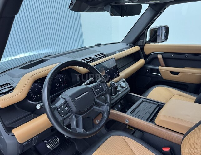 Land Rover Defender 2023, 42,600 km - 3.0 l - Bakı