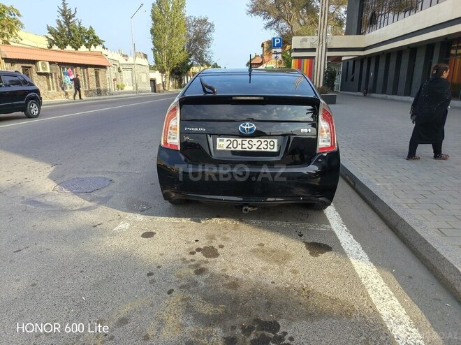 Toyota Prius 2013, 224,000 km - 1.8 l - Bakı